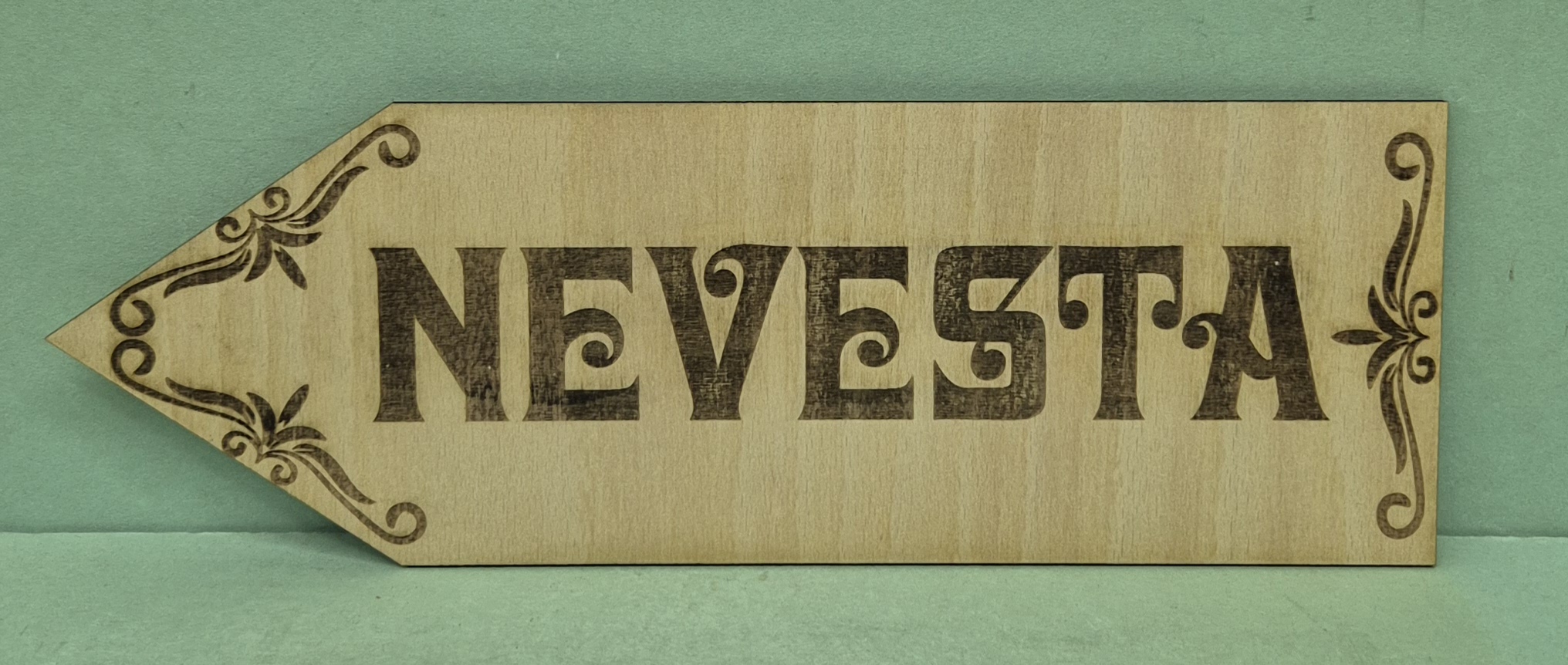 Svadobná drevená tabuľka  NEVESTA