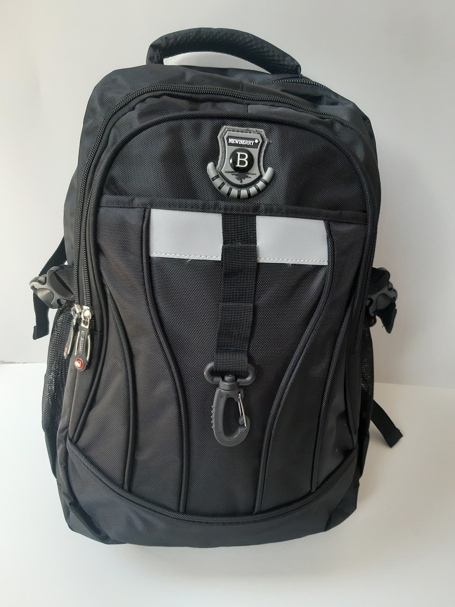 Ruksak klasický čierny 20L