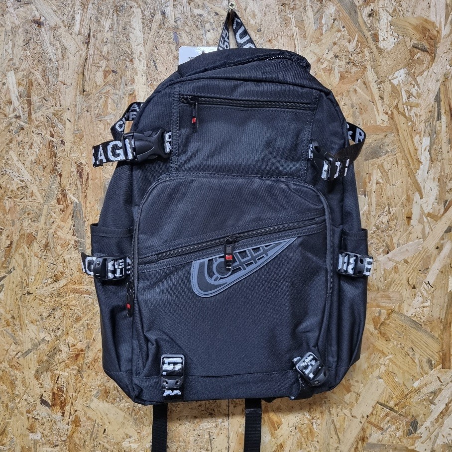 Ruksak funkčný čierny 15L